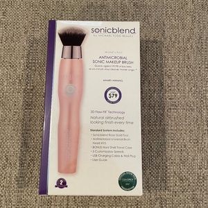 NIB Michael Todd Beauty Makeup Brush